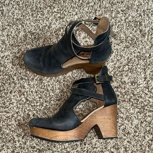 Free People Black and Brown Strappy Heels